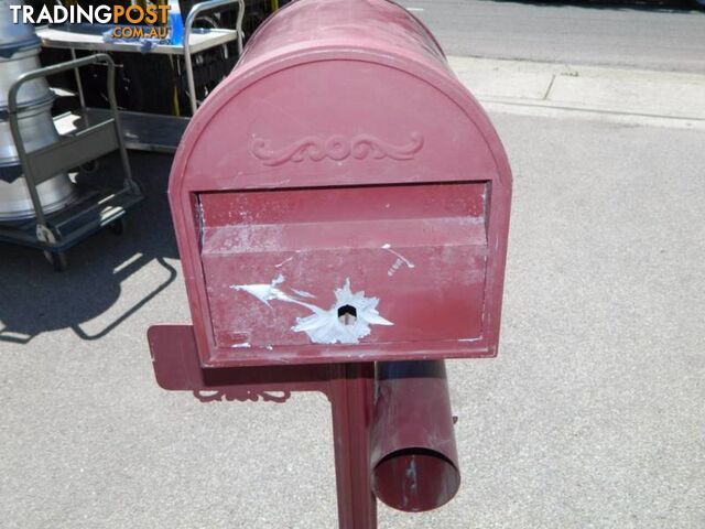Lovely Stylish Metal Letter Box !!! - photo 3 of 4