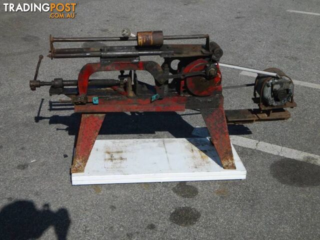 Power Hacksaw, Good Working condition - photo 2 of 3