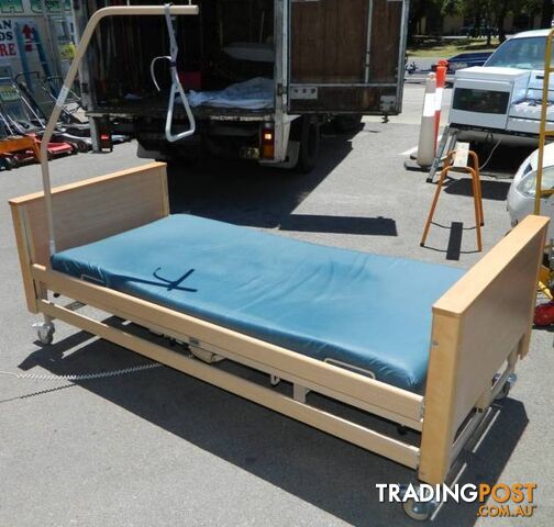 Linak 4 Setting Adjustable Electric Hospital Bed and Matress !