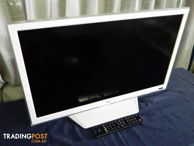 TCL 26" LED TV with Remote - Model: L26E4100W