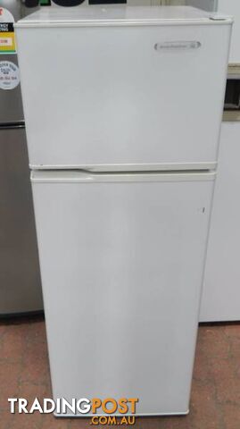 Bargain. Kelvinator 220L C220H Fridge / Freezer