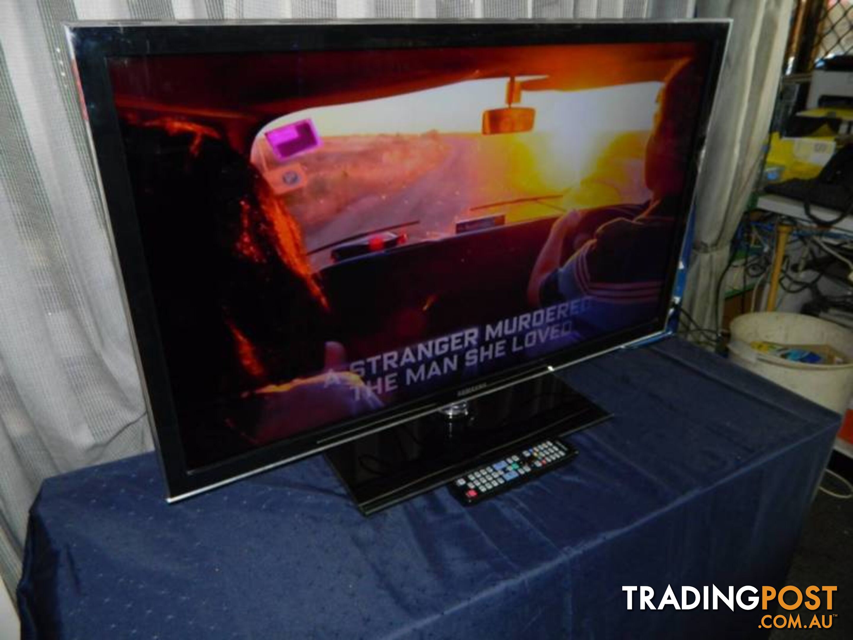 Samsung 40" Full HD LED TV with Remote , UA40D5000