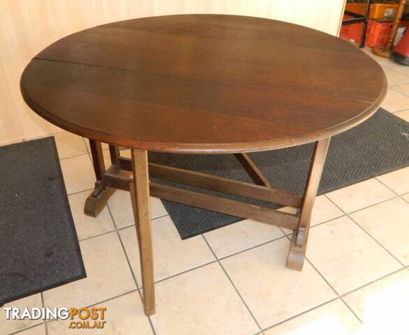 Antique Australian Oak Drop Side Round Top Table