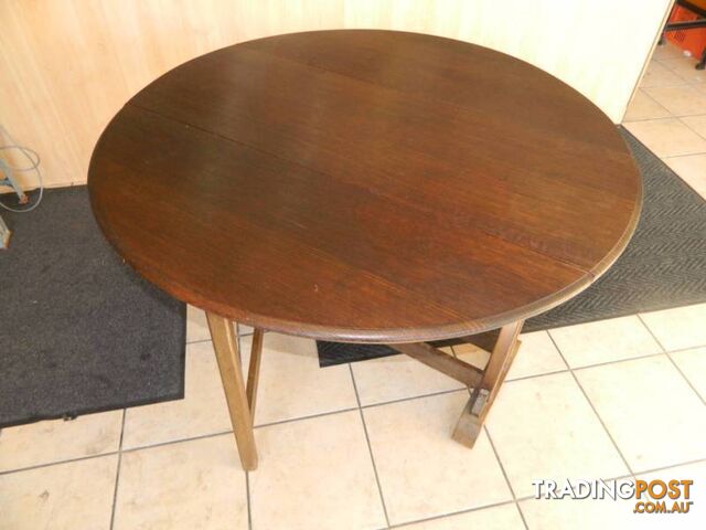 Antique Australian Oak Drop Side Round Top Table