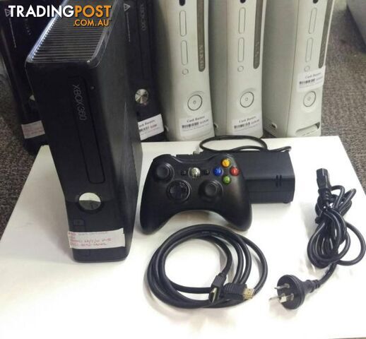 Xbox 360 Black Slim console w/ remote & leads Great for Christmas