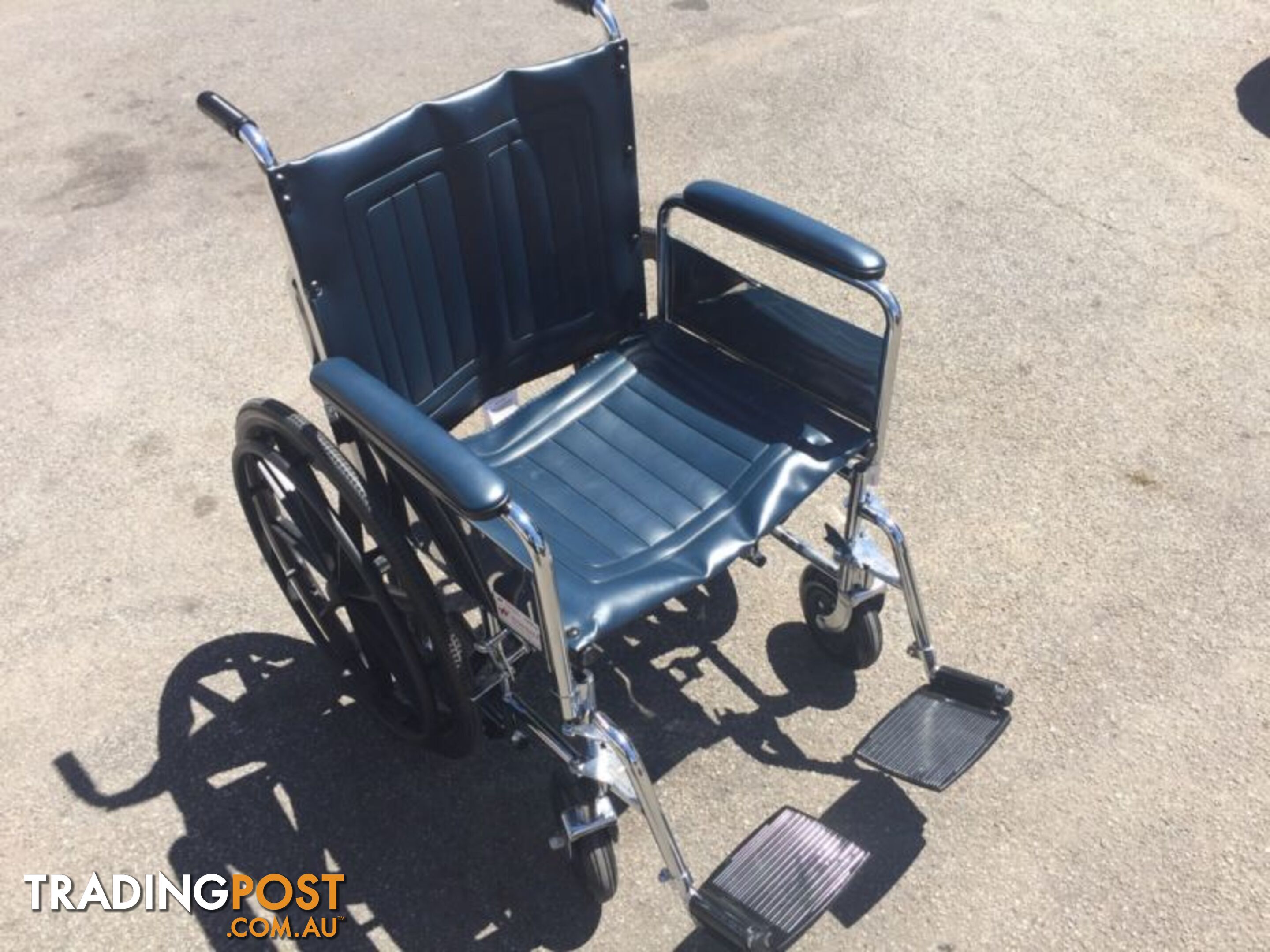 Wheelchair extra wide seat 220kg fold up self propelled like new