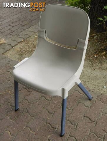 Sturdy Sebel Plastic Stackable Chairs x7 Great for parties