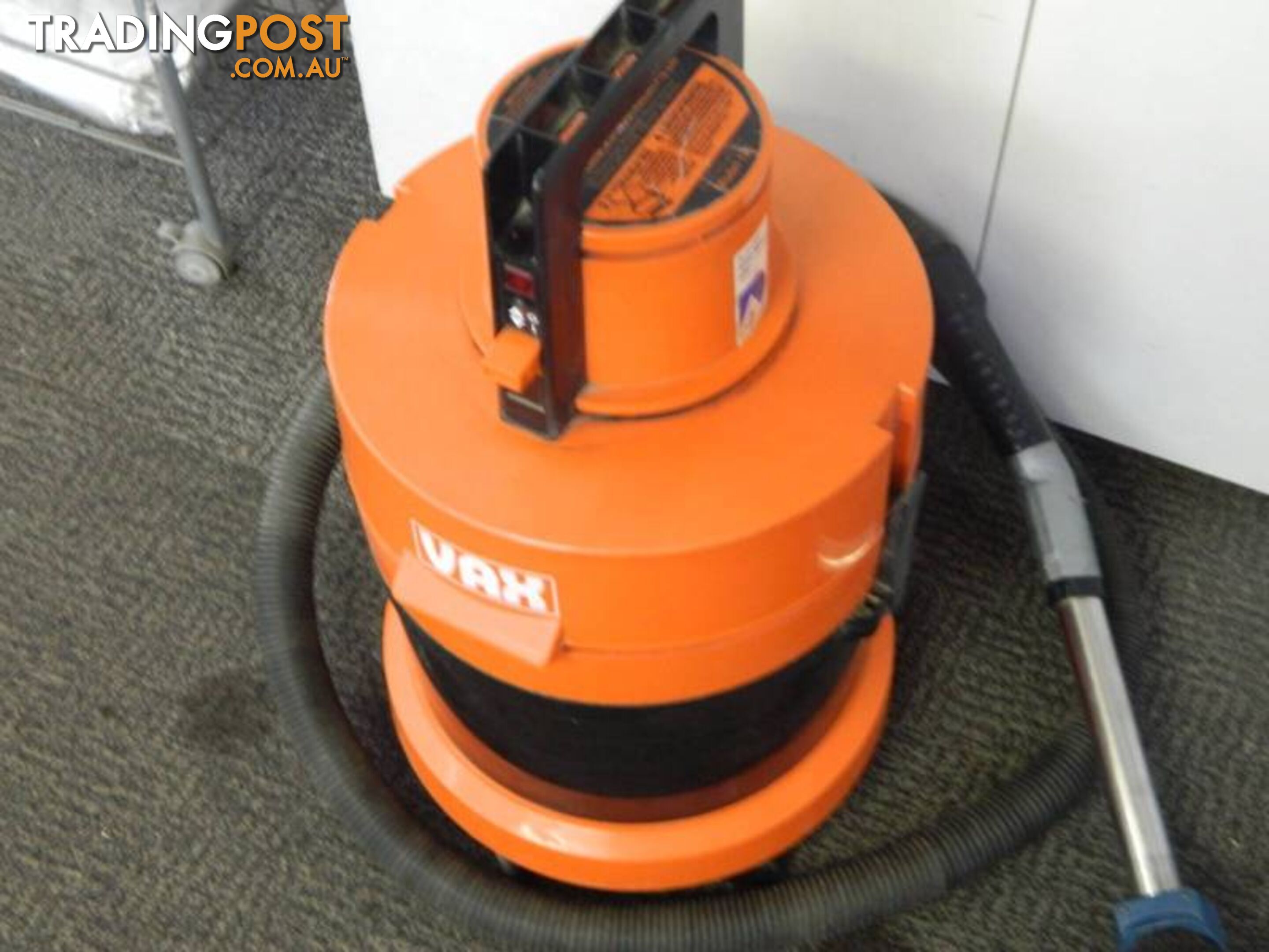 Powerful Vax Outdoor / Indoor Vacuum Cleaner