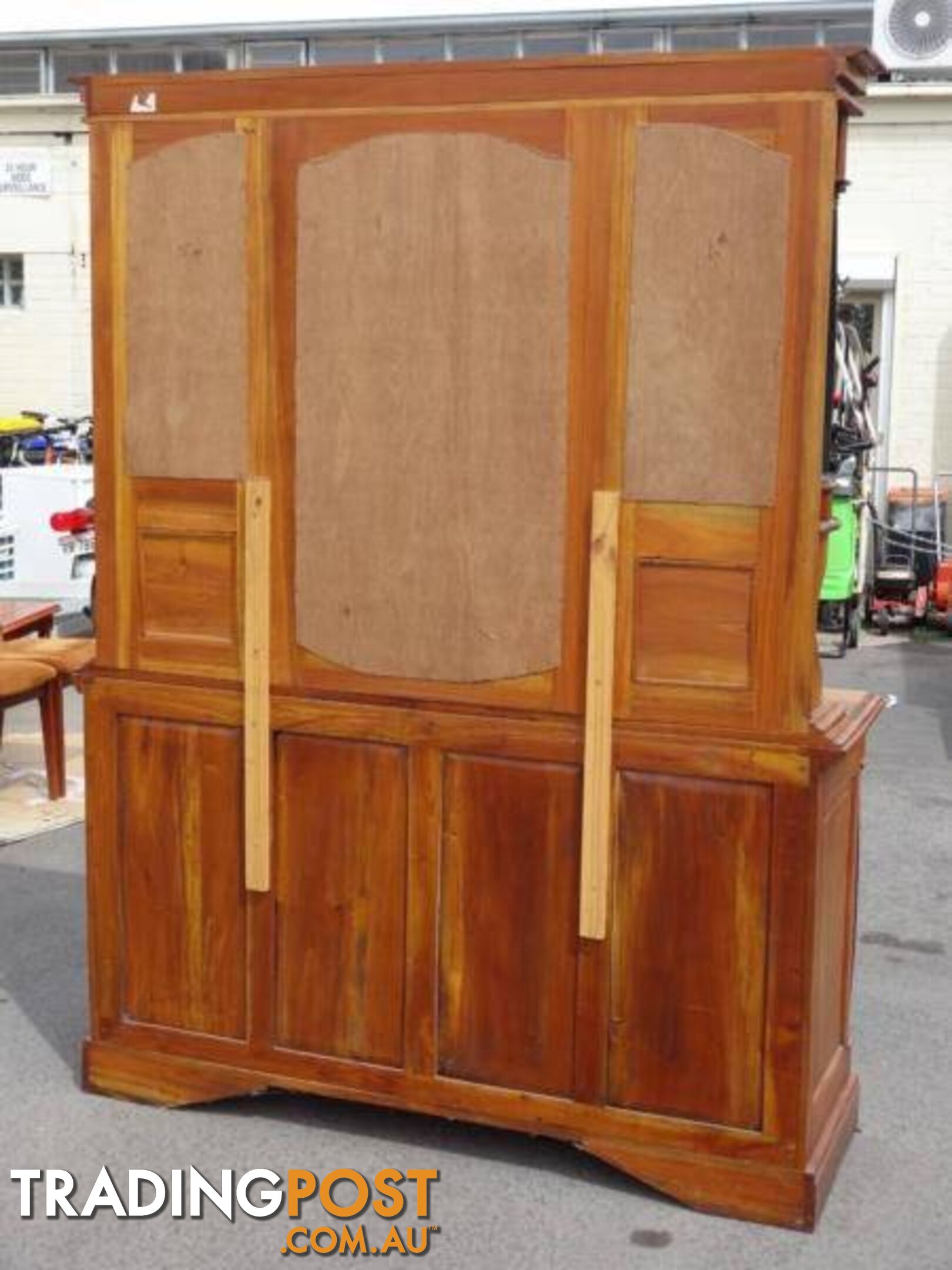 Stunning Edwardian Style Mirror Backed Sideboard