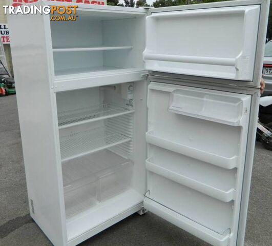 Kelvinator Fridge/Freezer Impression Series 500L