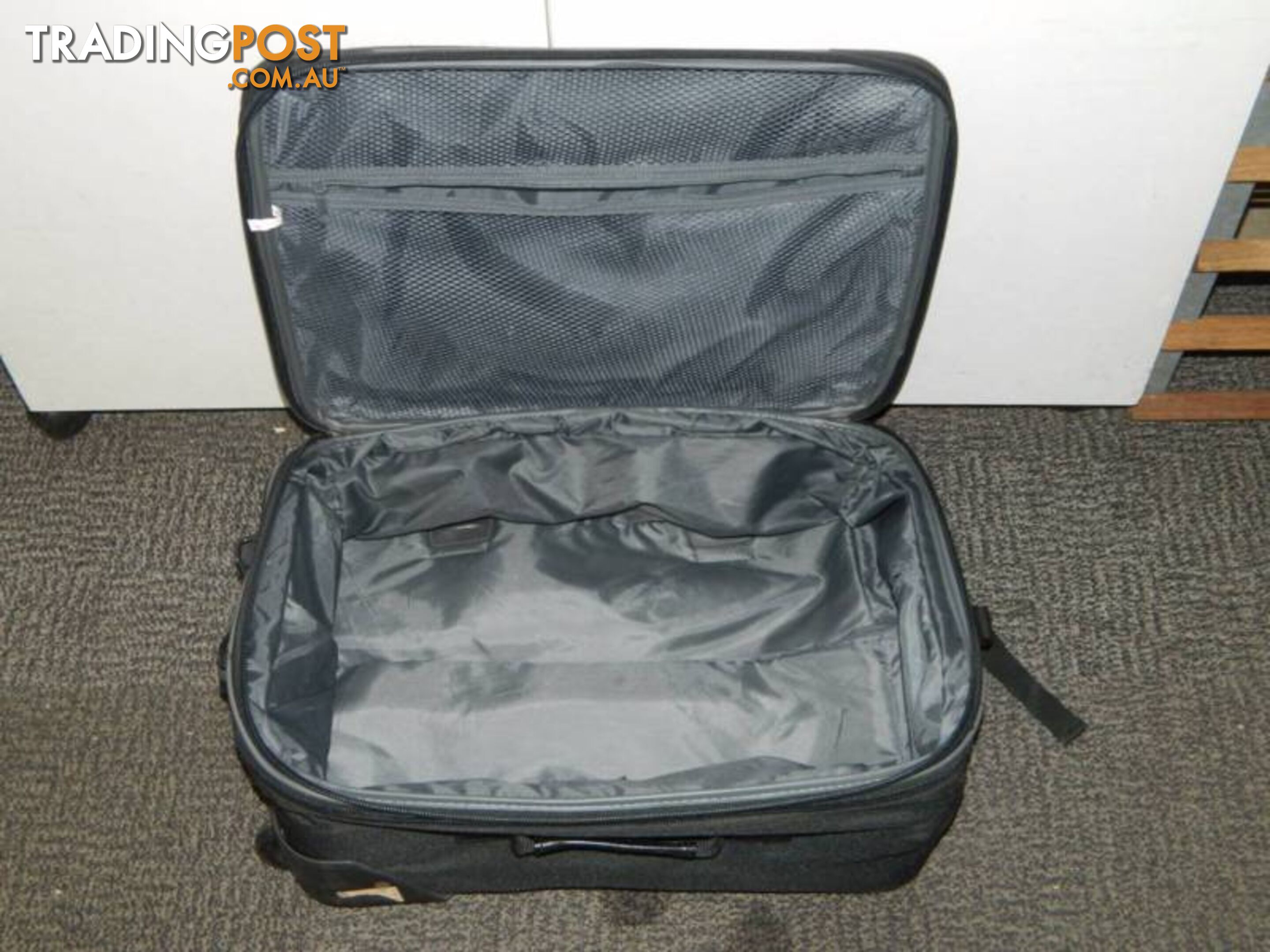 Courier Suit Case / Travel Case !!!