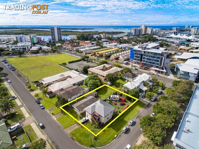 23-25 Wright St MAROOCHYDORE QLD 4558