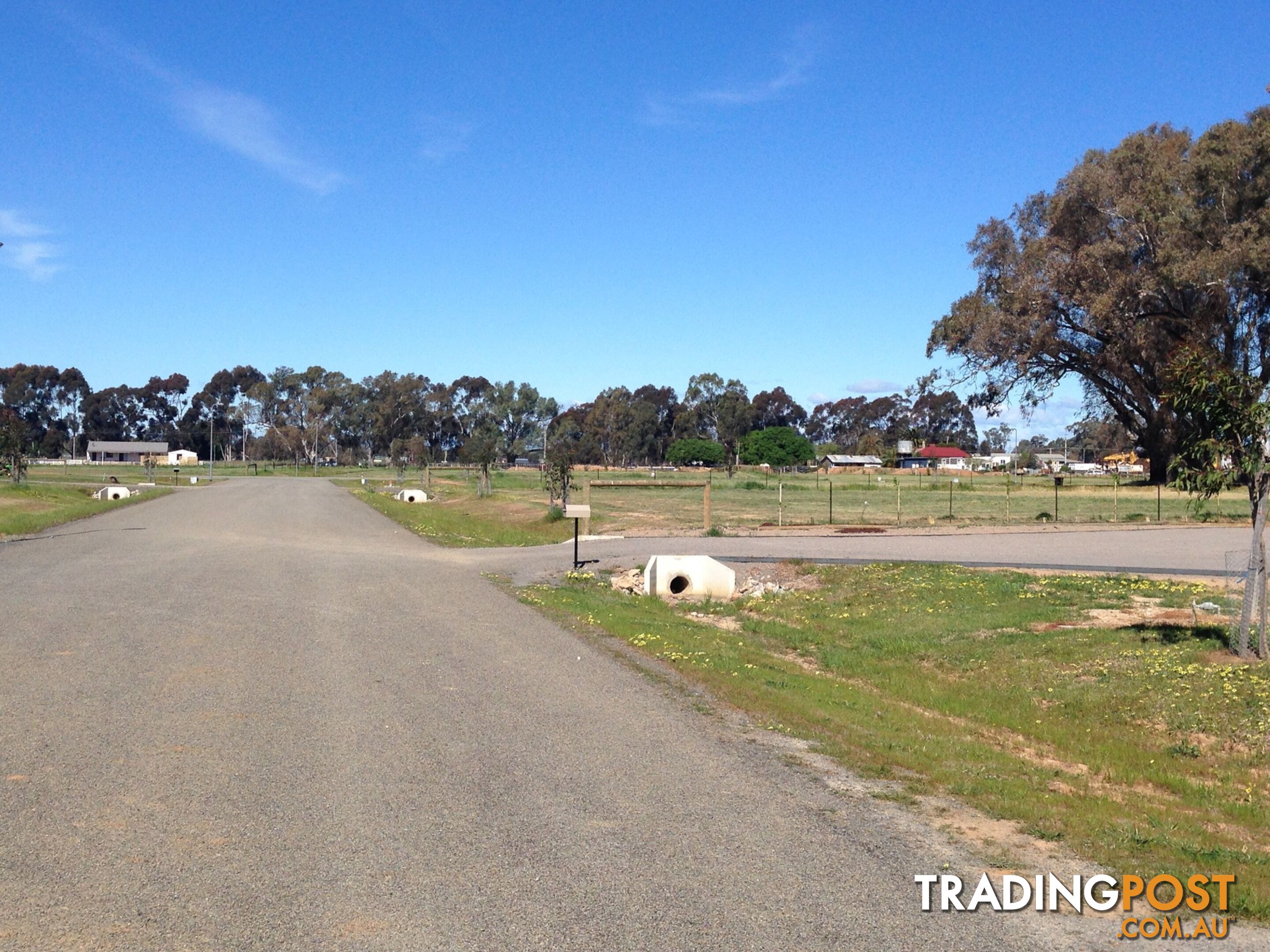 - Green Acres - via Racecourse Road BENALLA VIC 3672