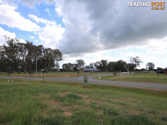 - Green Acres - via Racecourse Road BENALLA VIC 3672