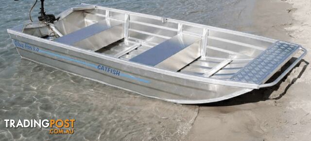 2025 BLUEFIN CATFISH BOAT 300 - photo 2 of 2