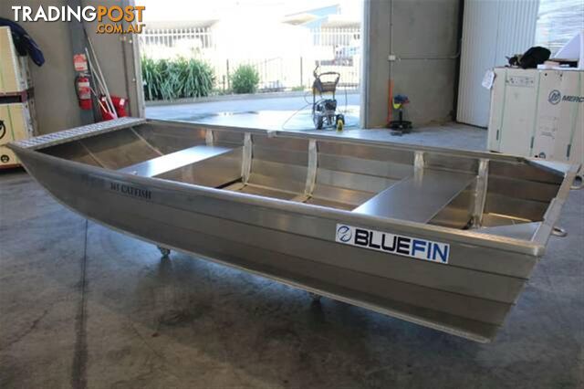 2023 BLUEFIN CATFISH BOAT 365