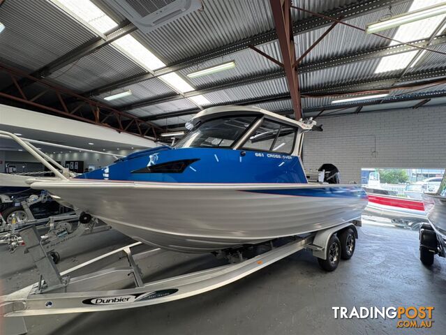 MCLAY 661 CROSSXOVER BOAT HARDTOP