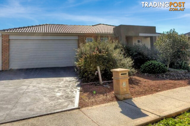 76 Fongeo Drive POINT COOK VIC 3030