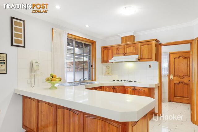 49 Mintaro Way SEABROOK VIC 3028