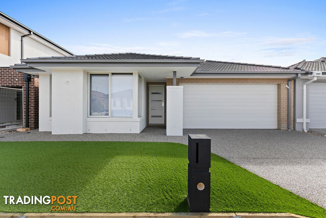 6 Stevenage Way WERRIBEE VIC 3030