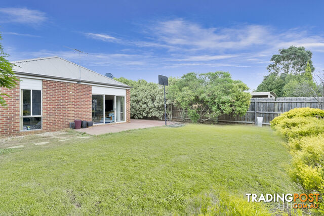 17 Inverloch Drive POINT COOK VIC 3030