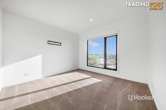 60 Cherish Drive TARNEIT VIC 3029 - photo 2 of 6