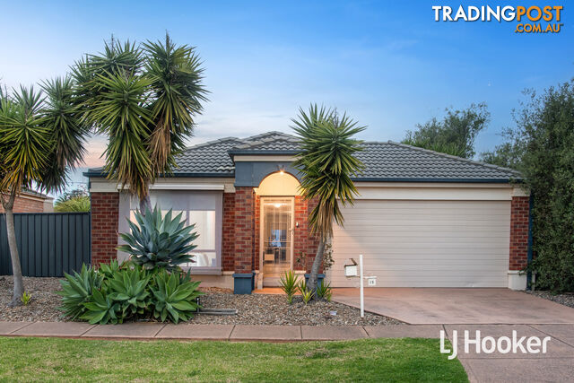 15 Dexter Grove POINT COOK VIC 3030