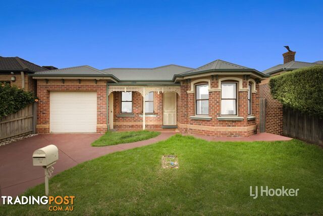 14 Creswick Drive POINT COOK VIC 3030