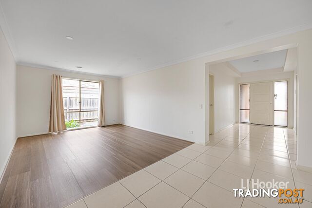 5 Orlando Street TRUGANINA VIC 3029 - photo 2 of 8