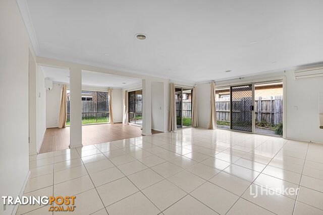 5 Orlando Street TRUGANINA VIC 3029 - photo 3 of 8
