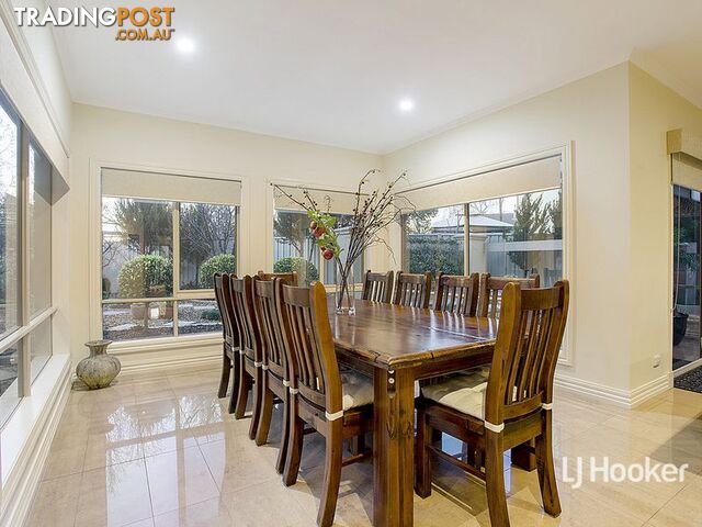 16 Lennon Boulevard POINT COOK VIC 3030