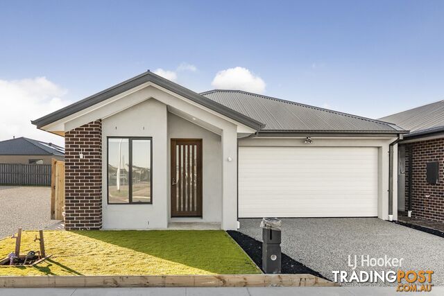 18 Taihu Road WYNDHAM VALE VIC 3024