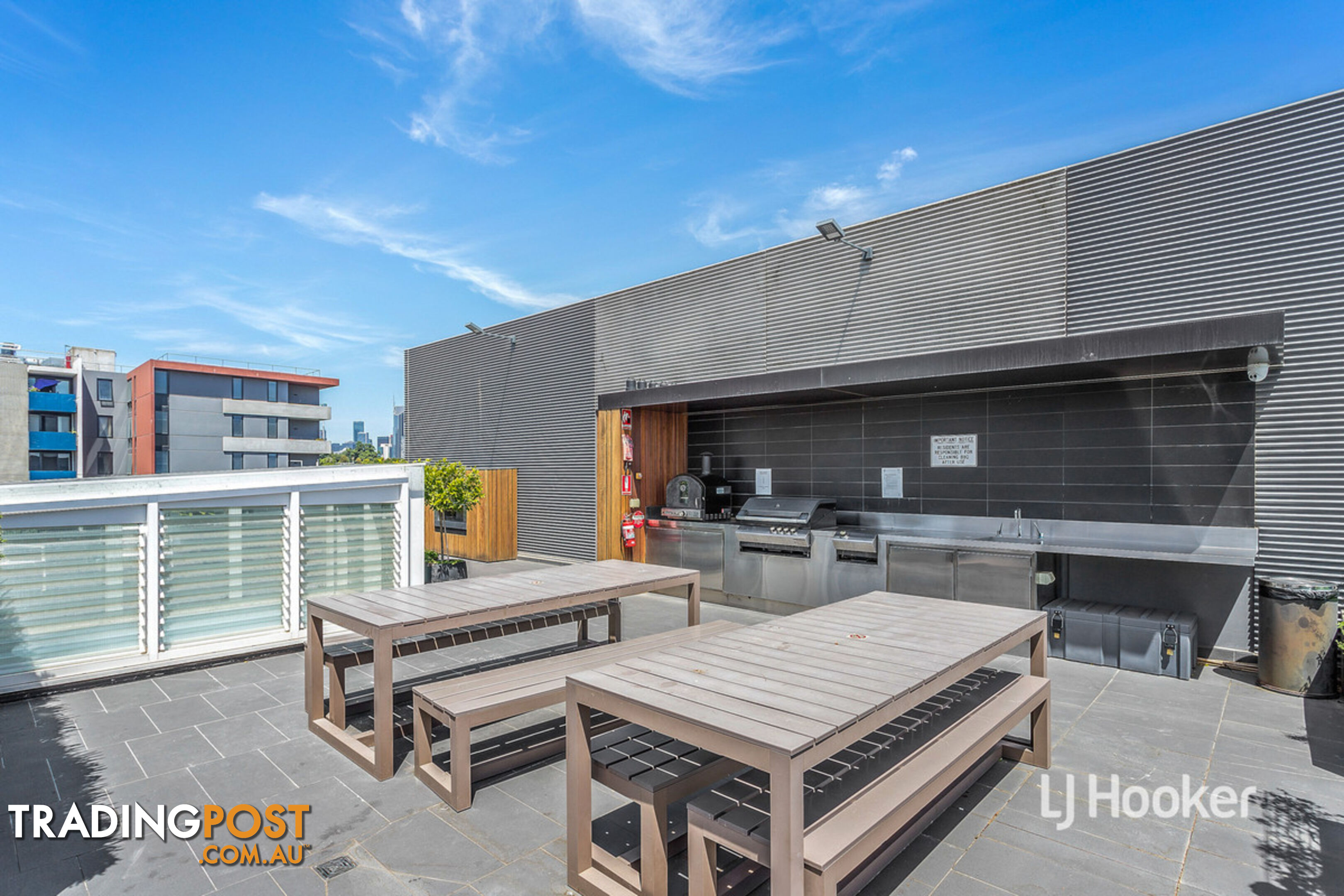 109/94 Canning Street CARLTON VIC 3053