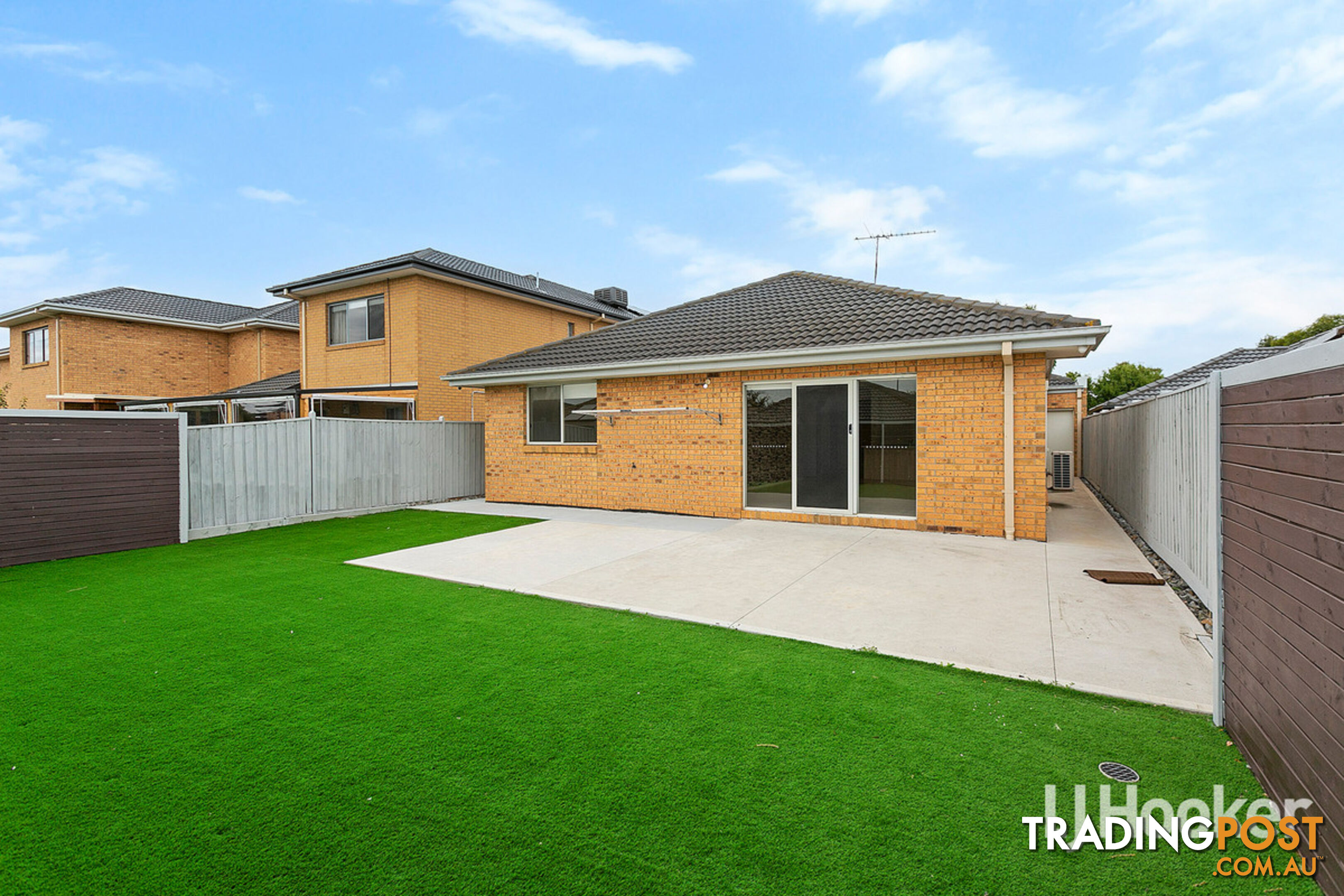 115 Beachview Parade SANCTUARY LAKES VIC 3030