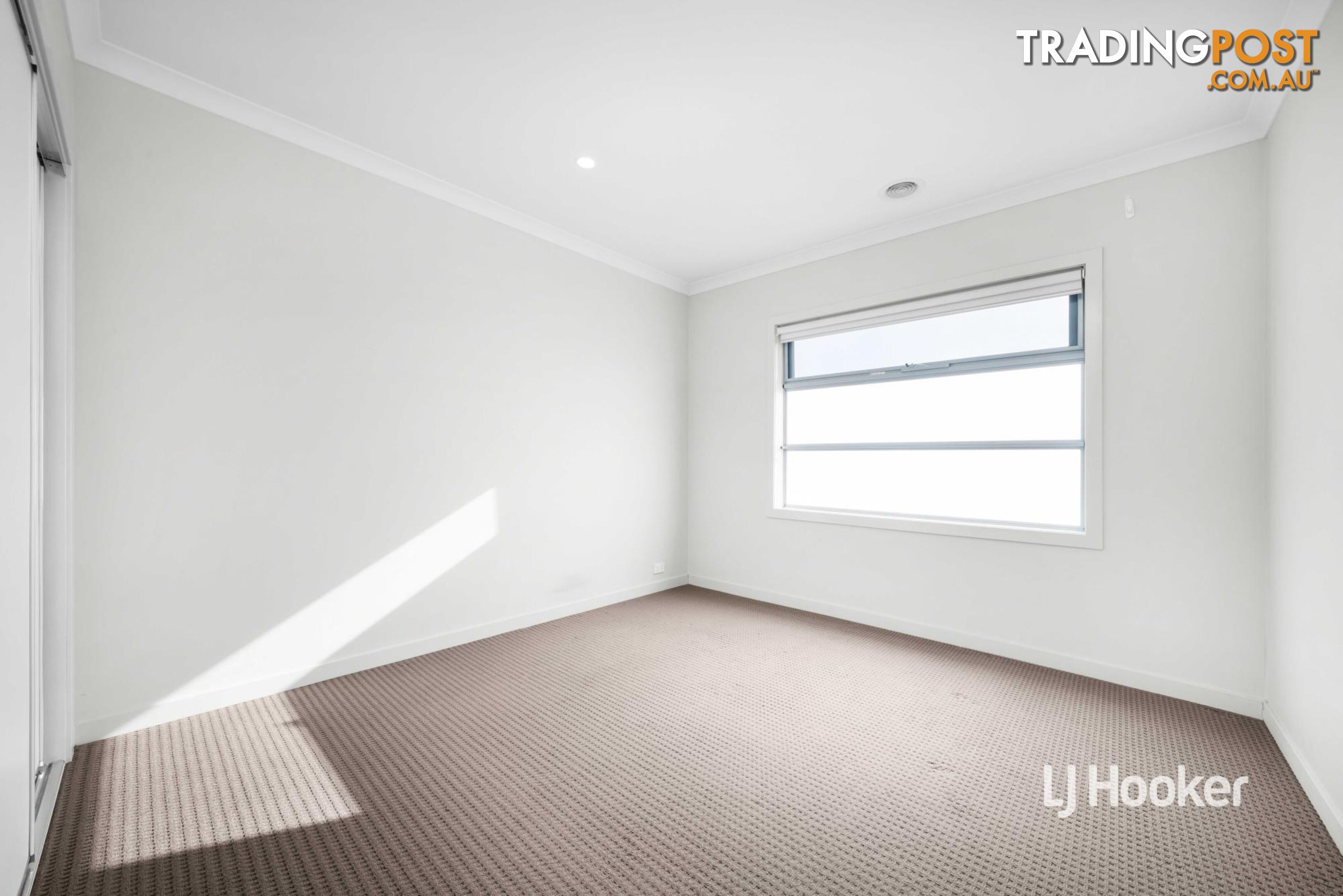 18 Tattersalls Lane POINT COOK VIC 3030