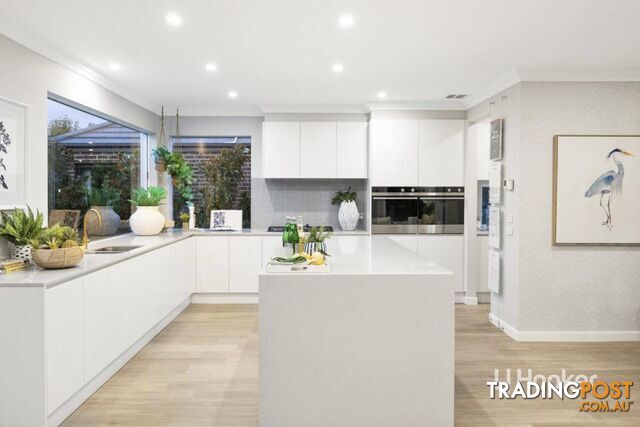 11 Irvine Rise WERRIBEE VIC 3030 - photo 5 of 20