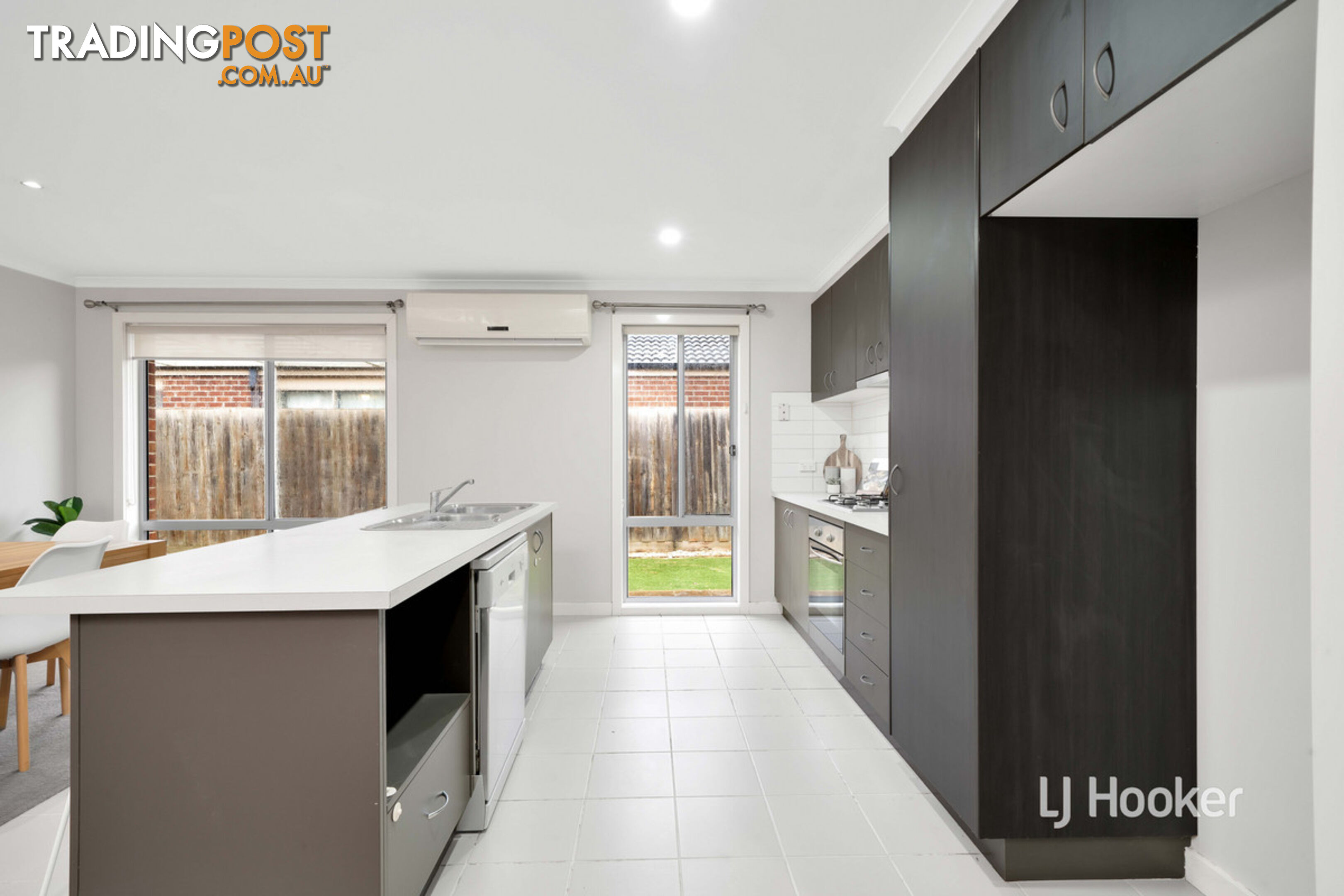 61 James Cook Drive TRUGANINA VIC 3029