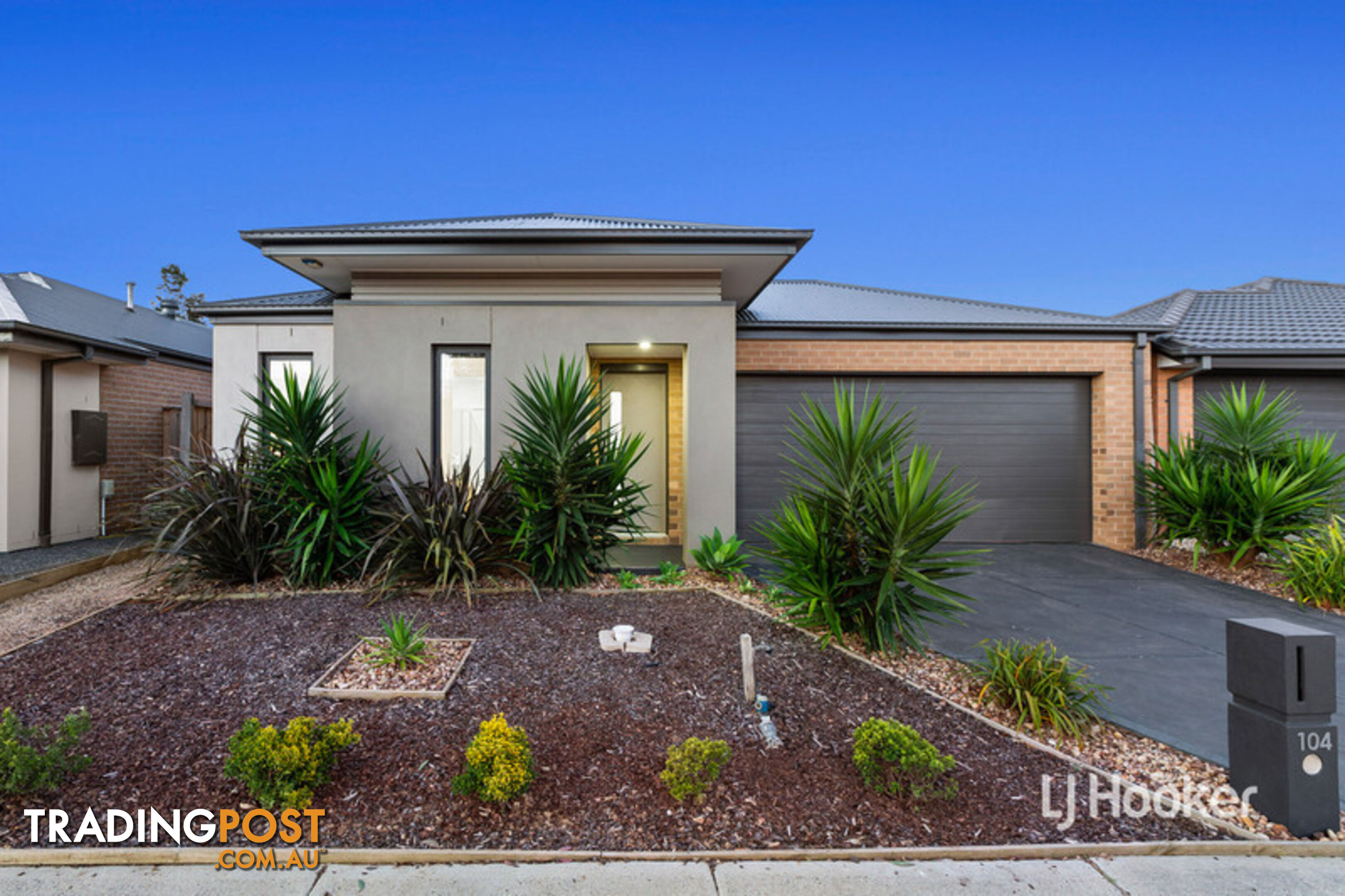 104 Grassbird Drive POINT COOK VIC 3030