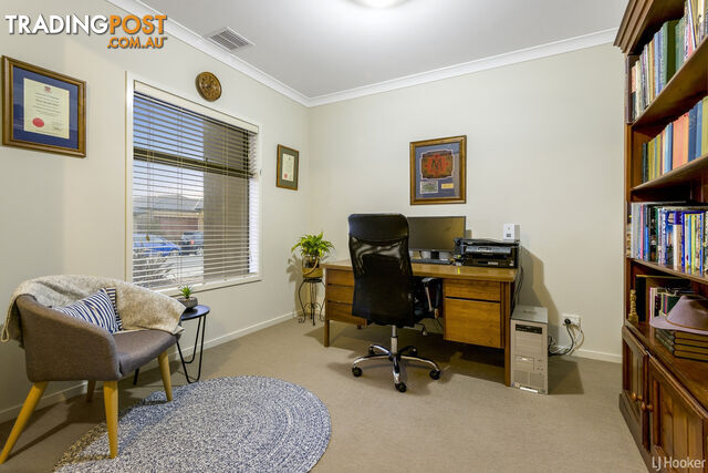 14 Pier Way POINT COOK VIC 3030