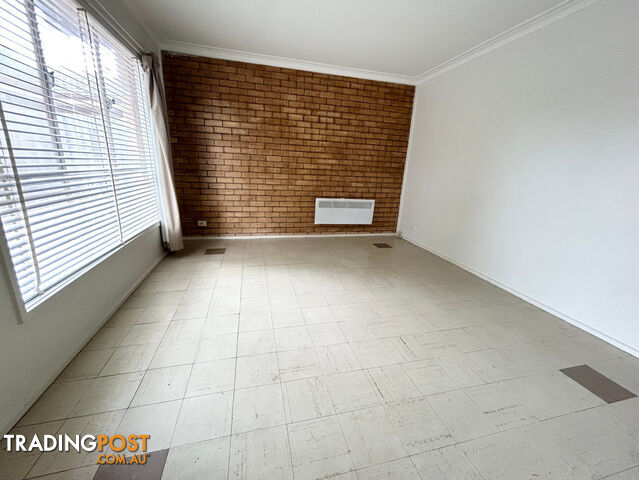 6/7 Parker Street WERRIBEE VIC 3030 - photo 2 of 2