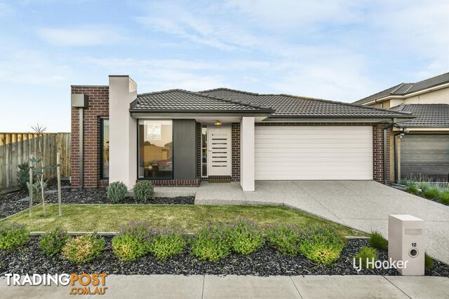 12 Pittsford Street MANOR LAKES VIC 3024