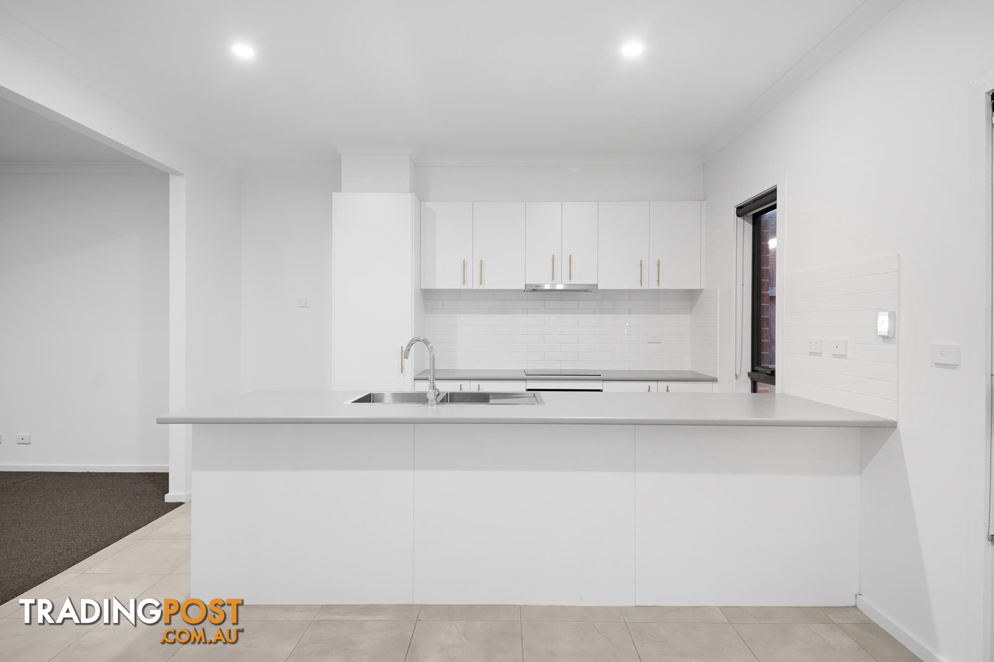 9/205 James Mirams Drive ROXBURGH PARK VIC 3064