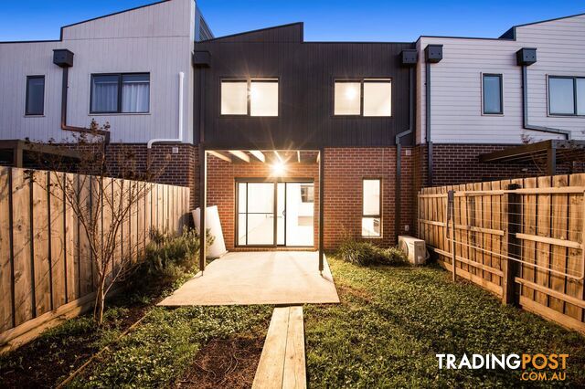 9/205 James Mirams Drive ROXBURGH PARK VIC 3064