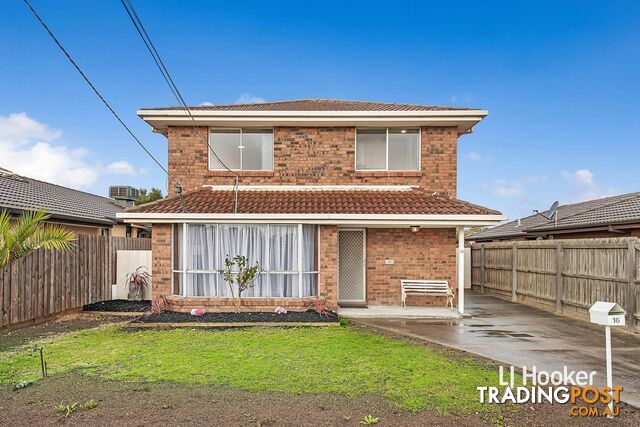 16 Devenport Court ALTONA MEADOWS VIC 3028