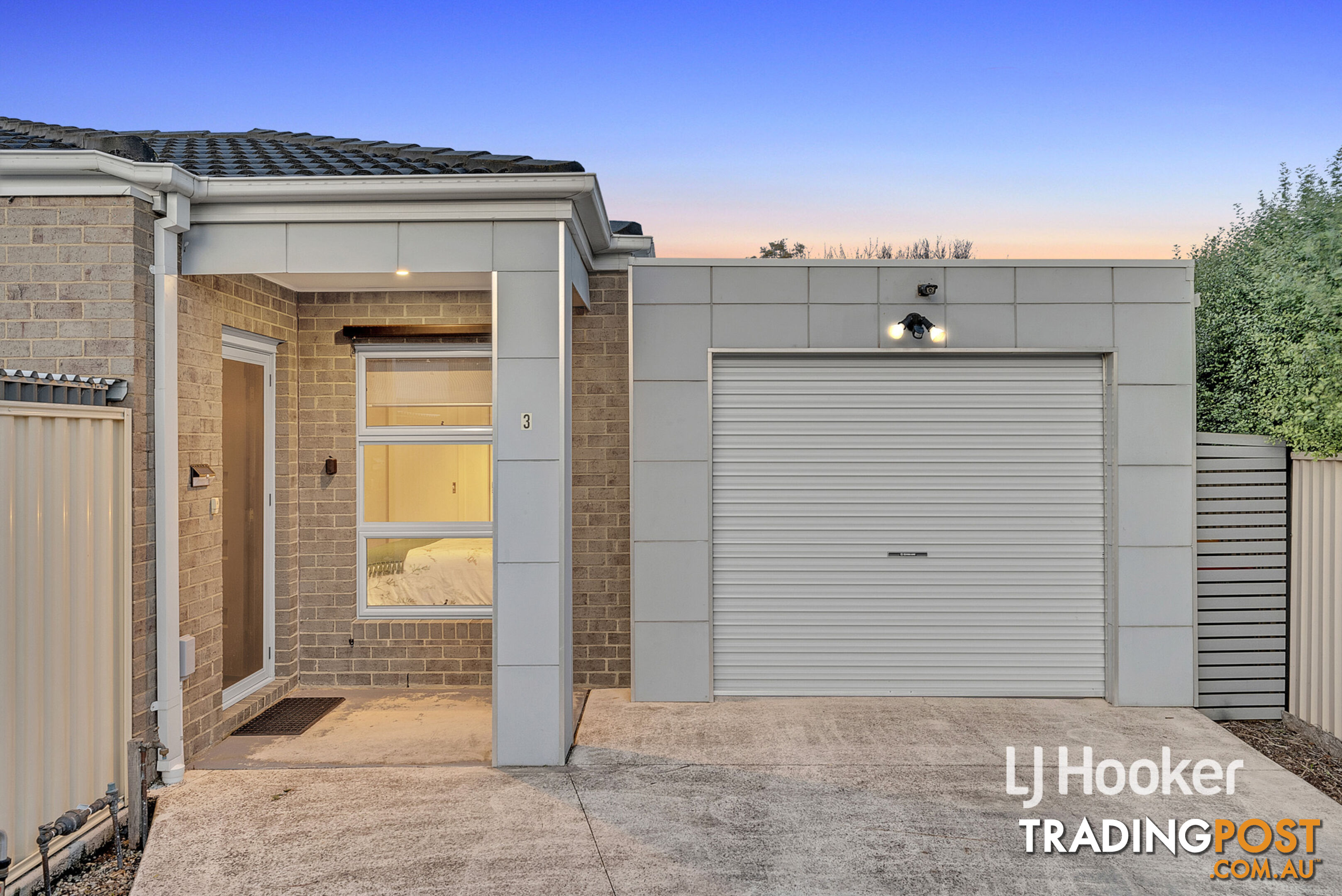 3/8 Marseilles Way POINT COOK VIC 3030