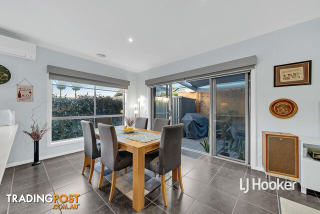 3/8 Marseilles Way POINT COOK VIC 3030