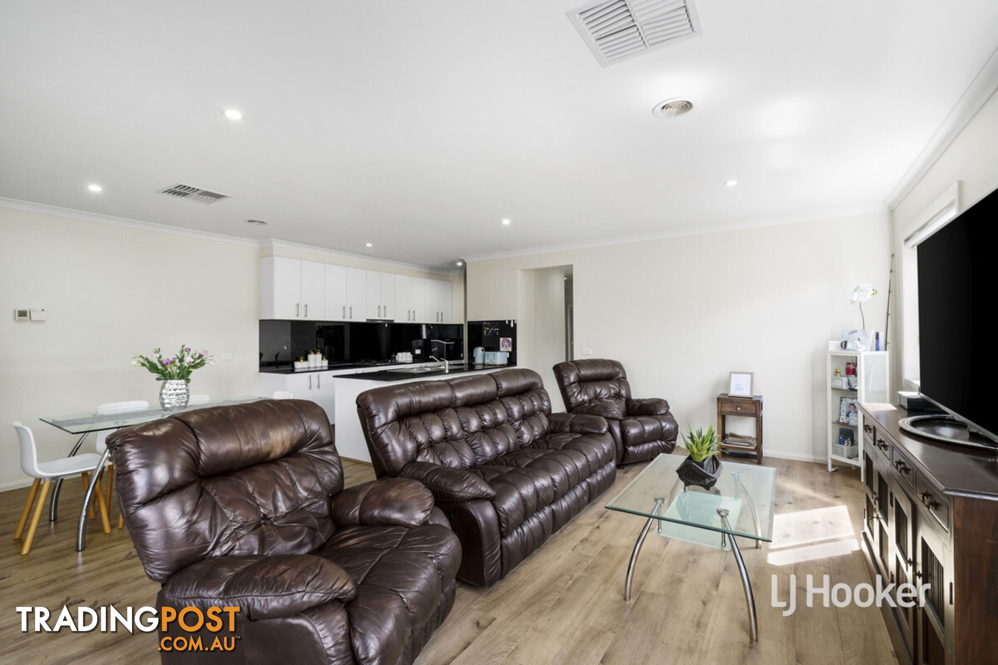 81 Terrene Terrace POINT COOK VIC 3030