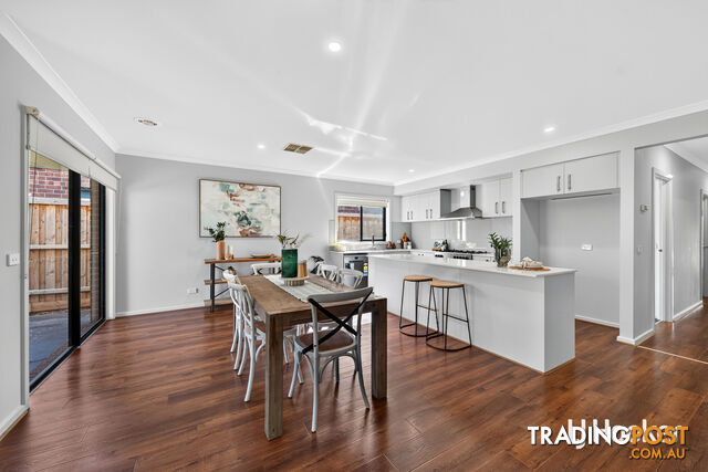 7 Kilcunda Drive TRUGANINA VIC 3029 - photo 5 of 16