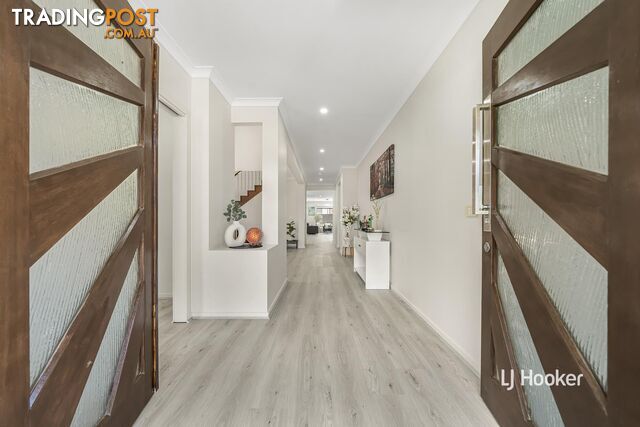 244B Sayers Road TRUGANINA VIC 3029 - photo 2 of 25