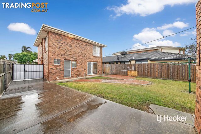 16 Devenport Court ALTONA MEADOWS VIC 3028